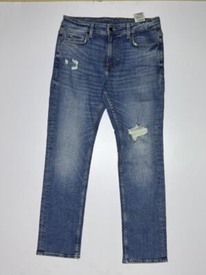 Guess raising Waist-30