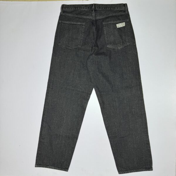 Gap Jeans P1395 Waist-36 Length-44 Bottom-9